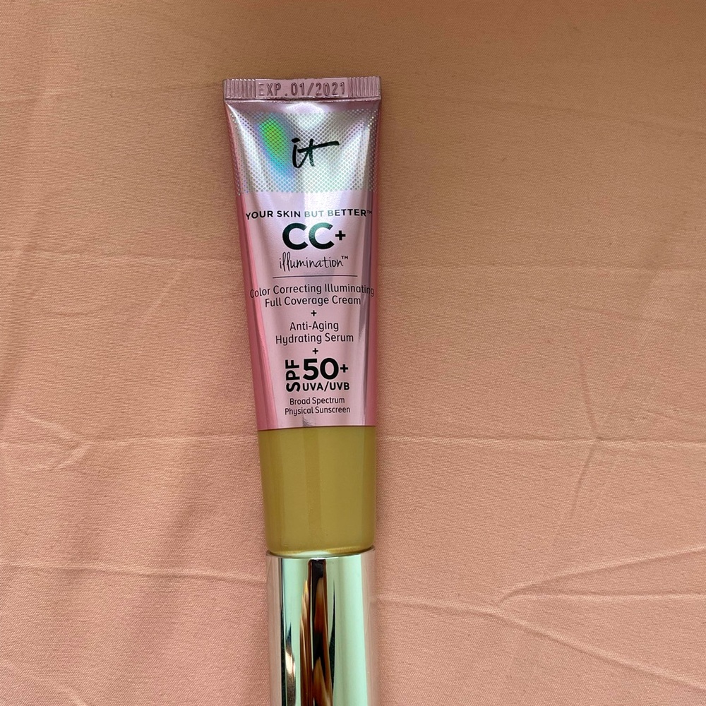 It cosmetics illuminating CC cream (Neutral tan)